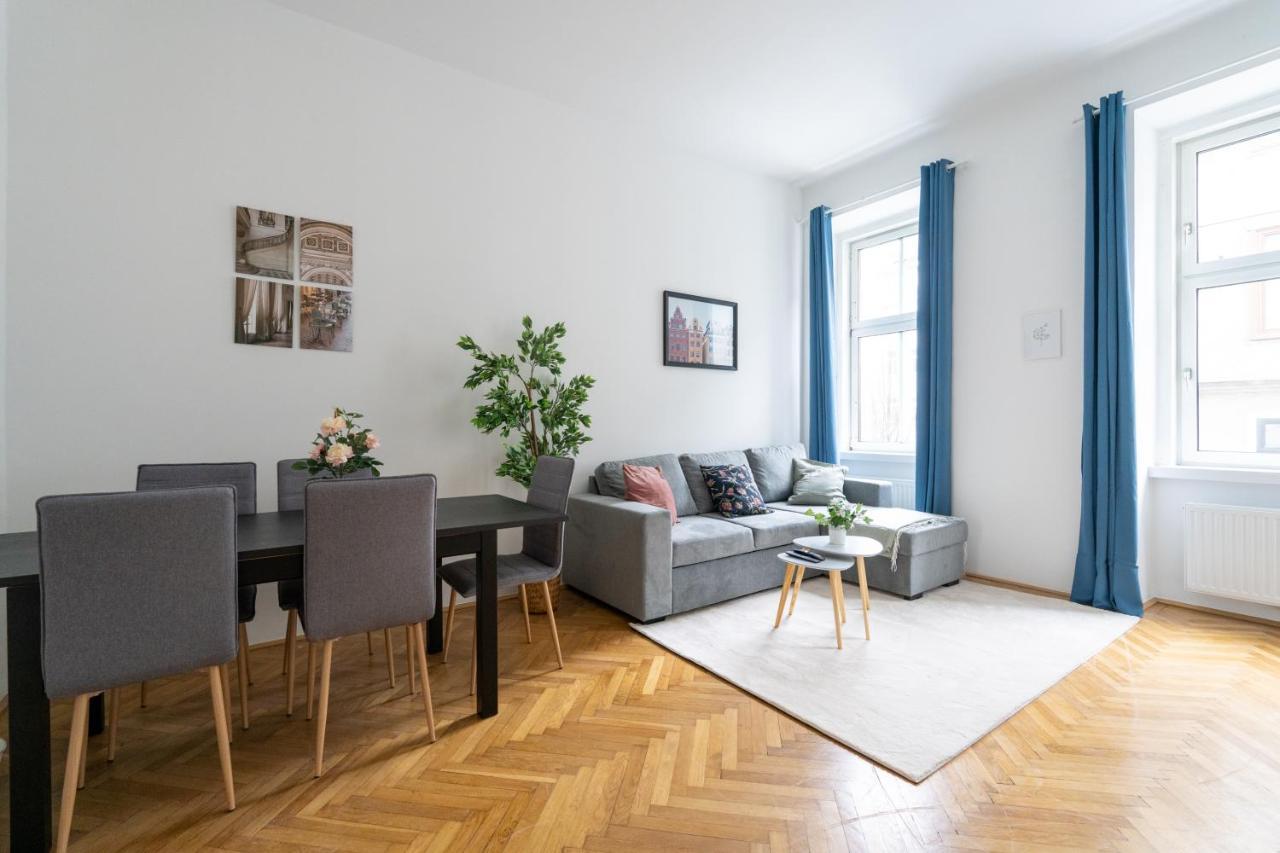 Central Two Bedroom Apartment Wien Exterior foto