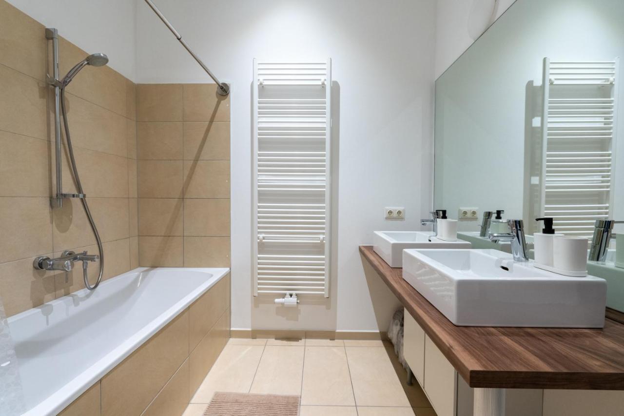 Central Two Bedroom Apartment Wien Exterior foto