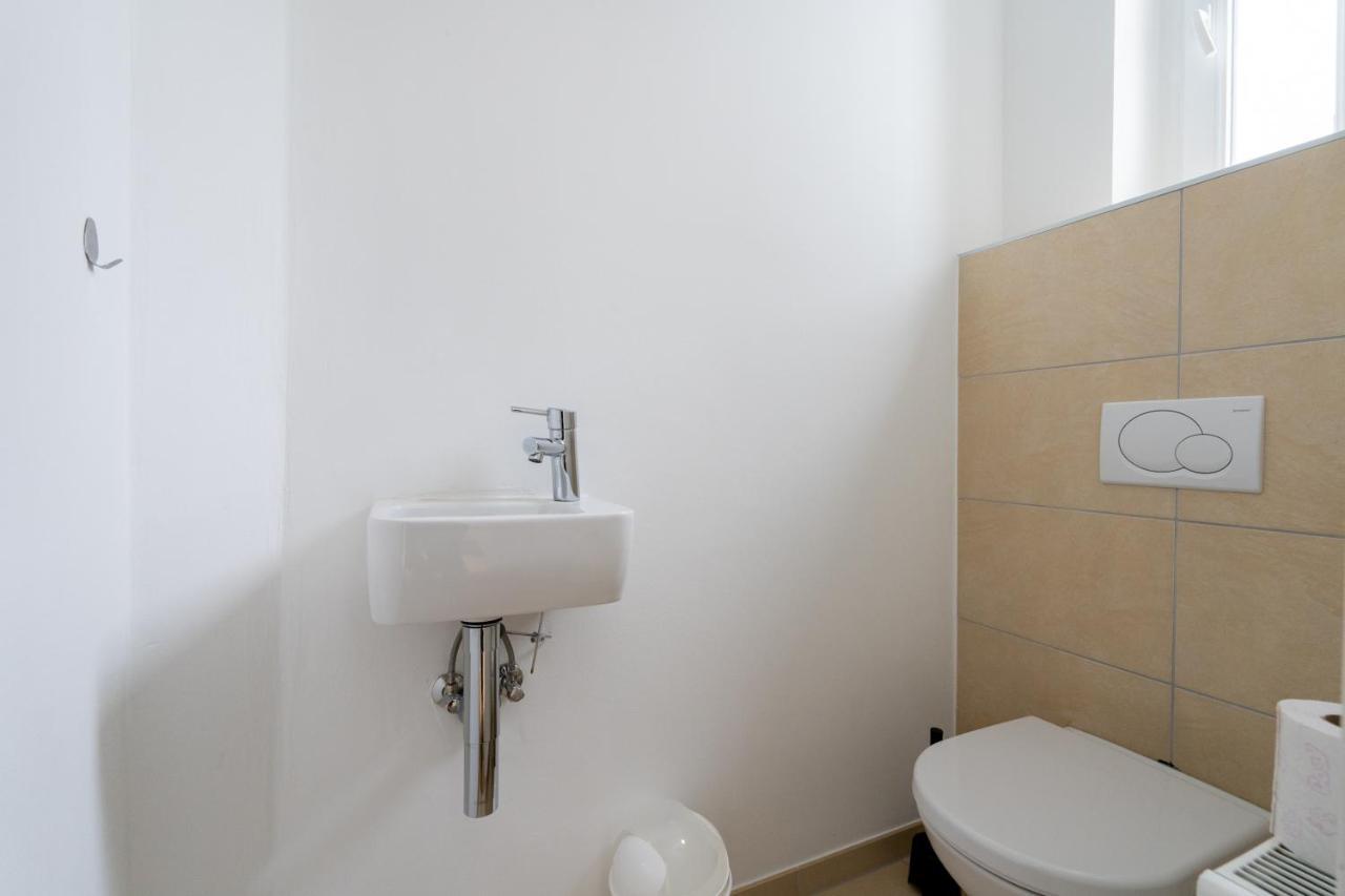 Central Two Bedroom Apartment Wien Exterior foto