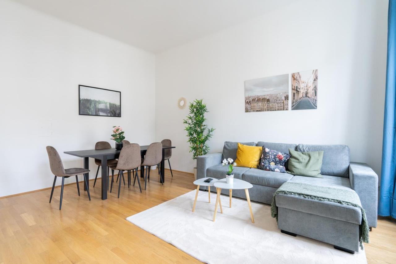 Central Two Bedroom Apartment Wien Exterior foto
