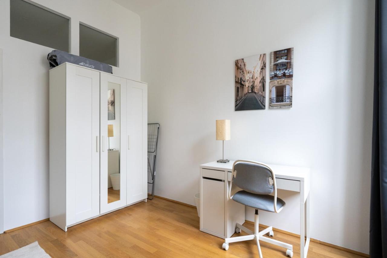 Central Two Bedroom Apartment Wien Exterior foto
