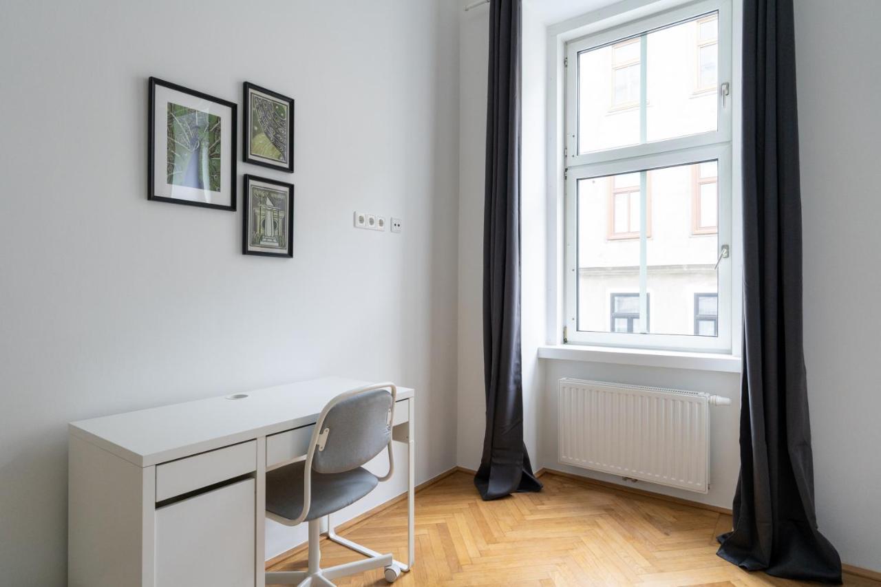 Central Two Bedroom Apartment Wien Exterior foto